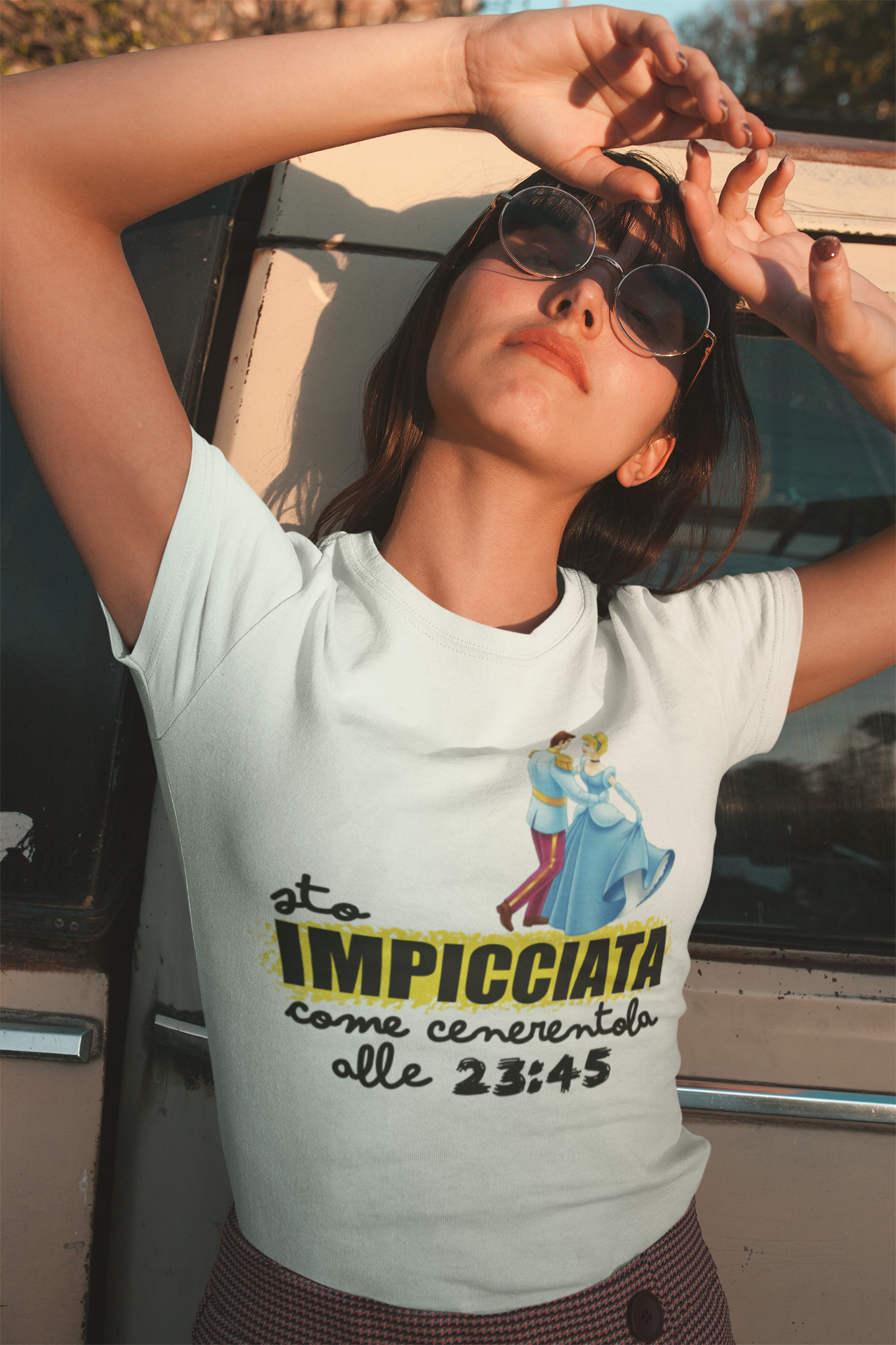 T-Shirt • IMPICCIATA come Cenerentola