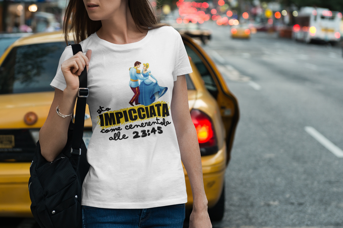 T-Shirt • IMPICCIATA come Cenerentola
