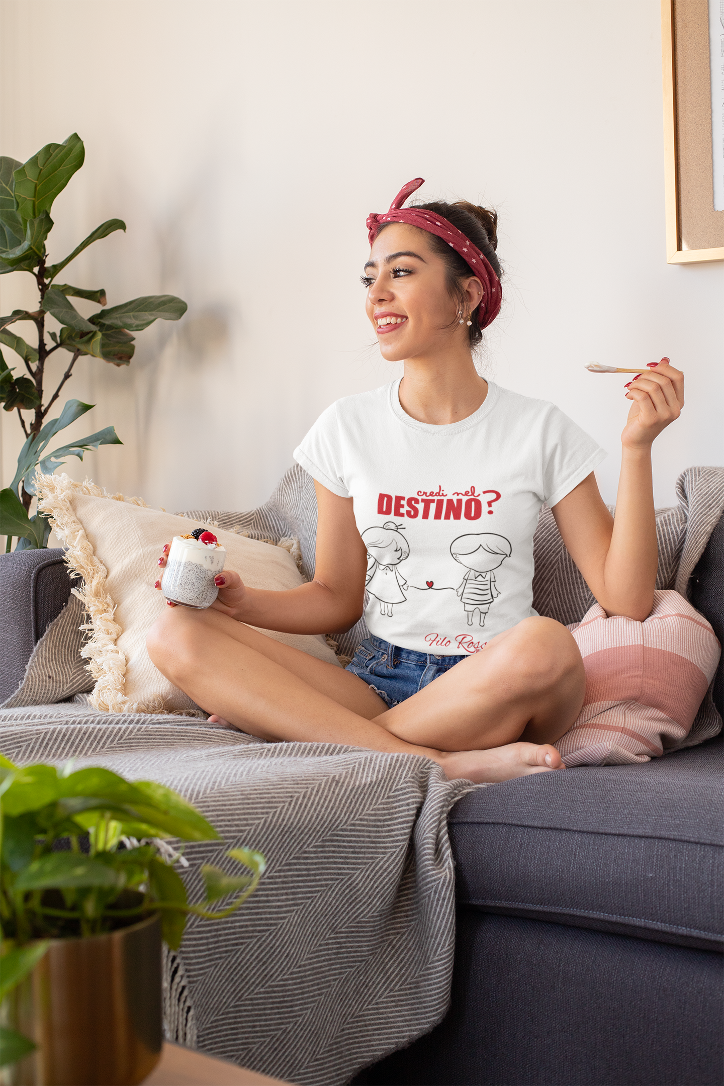 T-Shirt • FILO ROSSO DEL DESTINO